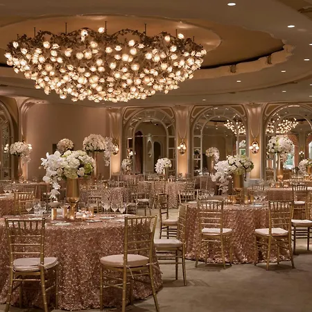 The Beverly Hills Hotel - Dorchester Collection-3